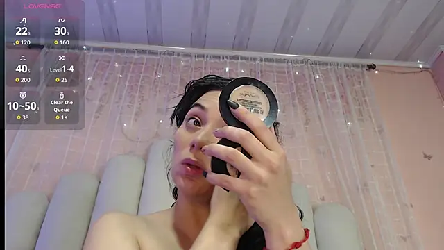 Snapshot of RoseConor_ chatting on February 12, 2026, 3:17 am RoseConor online show from February 12, 2026, 3:17 am