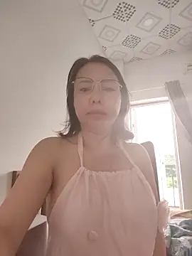 Famrita online show from April 9, 2026, 11:00 pm