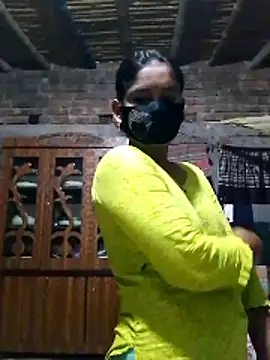 Hot Sweeti online show from February 17, 2026, 12:35 pm