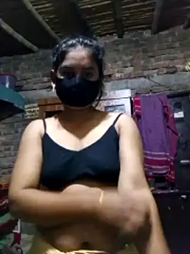 Hot Sweeti online show from March 30, 2026, 10:33 pm