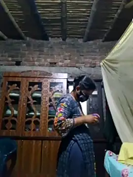 Hot Sweeti online show from March 5, 2026, 2:35 pm