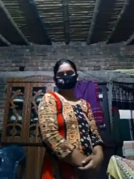 Hot Sweeti online show from February 28, 2026, 1:44 pm