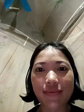 Snapshot of kotaka-shoow chatting on May 10, 2026, 12:20 pm kotaka-shoow online show from May 10, 2026, 12:20 pm