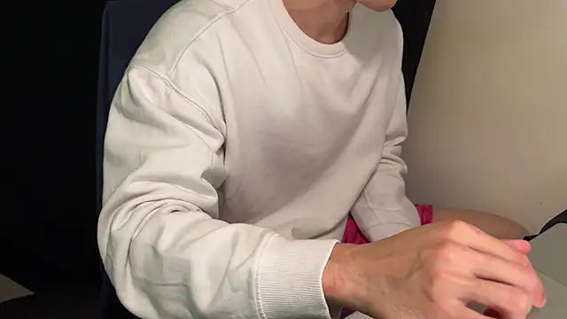 hao105 online show from February 15, 2026, 3:44 pm