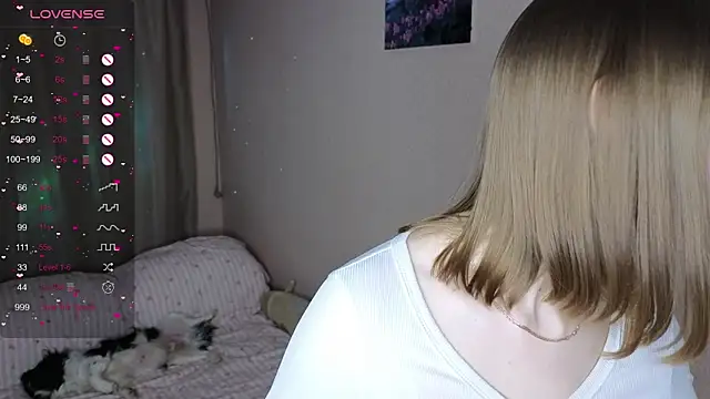 Snapshot of vickky_shy chatting on January 14, 2026, 6:00 pm vickky shy online show from January 14, 2026, 6:00 pm