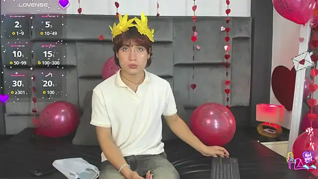 Snapshot of Liam_Grant chatting on February 14, 2026, 7:03 pm Liam Grant online show from February 14, 2026, 7:03 pm