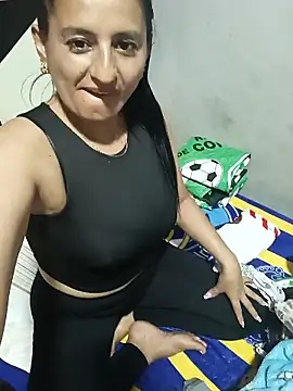 Luna seductora12 online show from February 8, 2026, 8:28 pm