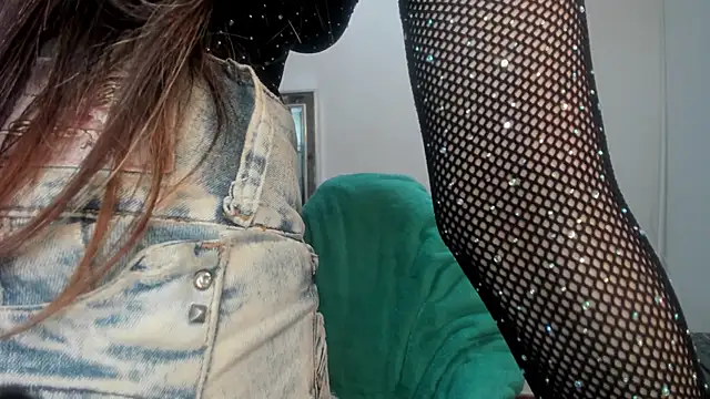 JenniQ69 online show from February 10, 2026, 1:54 pm