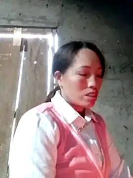 Gummiesu online show from February 3, 2026, 1:49 am