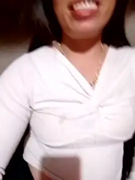 Gummiesu online show from April 11, 2026, 8:12 pm