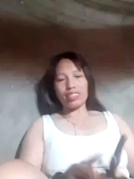 Gummiesu online show from April 9, 2026, 9:21 pm