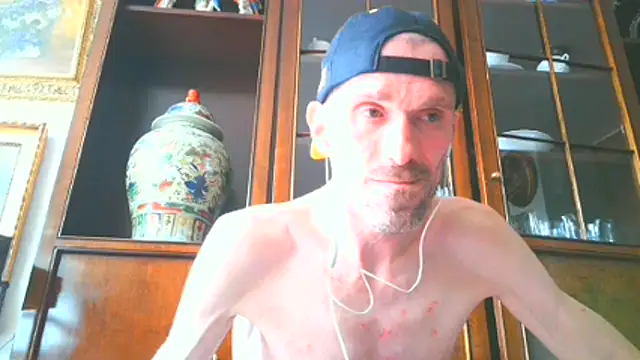 BlnAktivGay online show from June 29, 2026, 11:54 am