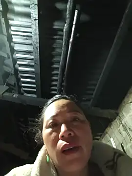 Snapshot of Jooj- chatting on February 9, 2026, 12:03 pm Jooj- online show from February 9, 2026, 12:03 pm