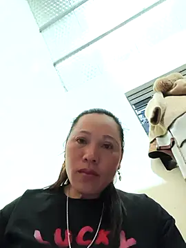 Snapshot of Jooj- chatting on February 25, 2026, 2:39 pm Jooj- online show from February 25, 2026, 2:39 pm