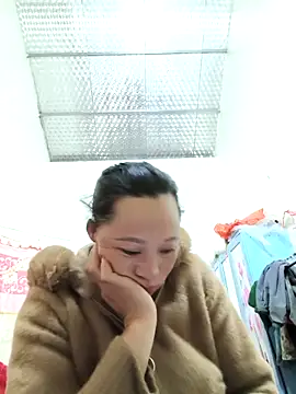 Snapshot of Jooj- chatting on February 2, 2026, 1:48 am Jooj- online show from February 2, 2026, 1:48 am