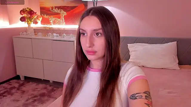 Snapshot of Celine_Coello chatting on June 1, 2026, 8:30 pm Celine Coello online show from June 1, 2026, 8:30 pm