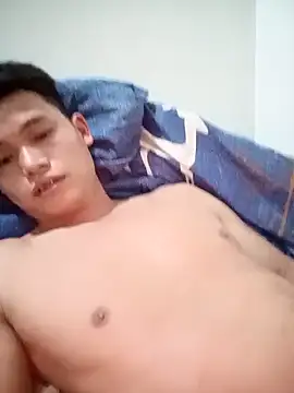 Maycute18 online show from February 9, 2026, 1:53 pm