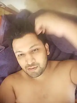 Snapshot of Pravin9562 chatting on February 5, 2026, 5:58 am Pravin9562 online show from February 5, 2026, 5:58 am