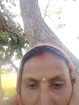 Snapshot of Juli_rathore chatting on March 1, 2026, 4:23 am Juli rathore online show from March 1, 2026, 4:23 am