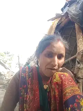 Snapshot of Juli_rathore chatting on January 19, 2026, 3:54 am Juli rathore online show from January 19, 2026, 3:54 am