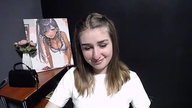 Snapshot of Sunny_siren chatting on June 18, 2026, 12:43 pm Sunny siren online show from June 18, 2026, 12:43 pm