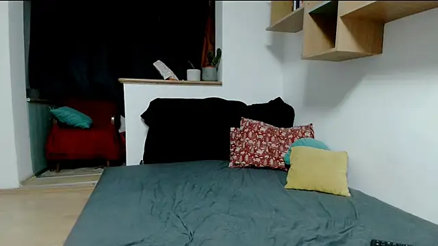 Snapshot of Crista-Elio chatting on March 3, 2026, 4:47 pm Crista-Elio online show from March 3, 2026, 4:47 pm