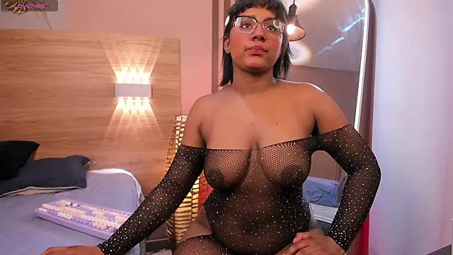 Snapshot of domiiniquex chatting on May 1, 2026, 3:17 pm domiiniquex online show from May 1, 2026, 3:17 pm