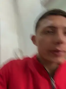 santiObrero online show from March 26, 2026, 3:10 pm