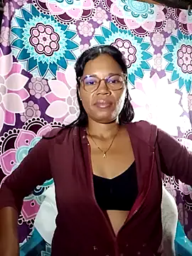 Yandris 1212 online show from April 7, 2026, 12:12 am