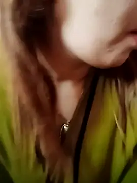 Snapshot of Naughty-Yousra chatting on May 14, 2026, 3:31 pm Naughty-Yousra online show from May 14, 2026, 3:31 pm