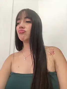 Snapshot of Melody_rousse__ chatting on February 11, 2026, 7:36 pm Melody rousse online show from February 11, 2026, 7:36 pm