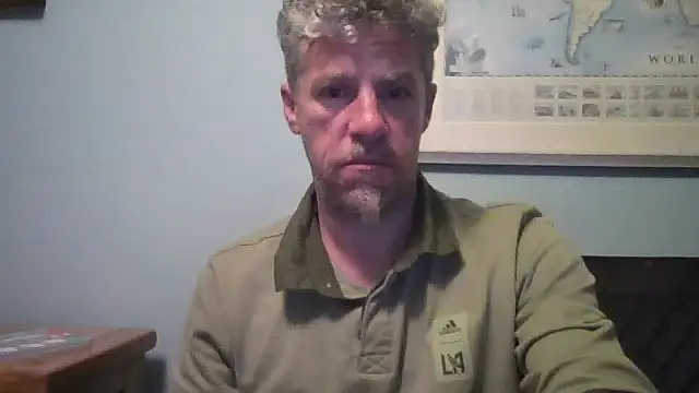 chiichii23 online show from October 3, 2025, 8:21 pm