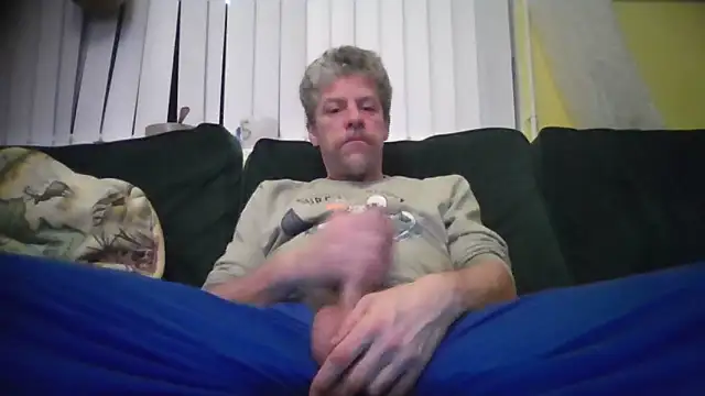 chiichii23 online show from March 10, 2025, 11:16 pm