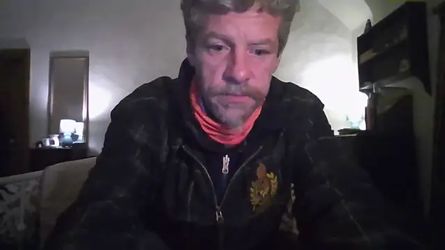 chiichii23 online show from October 26, 2025, 9:48 pm