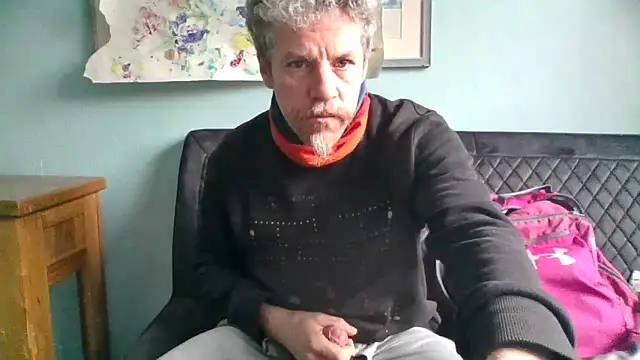 chiichii23 online show from March 17, 2025, 2:34 pm