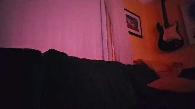 chiichii23 online show from March 17, 2025, 11:02 pm