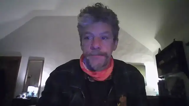 chiichii23 online show from October 29, 2025, 8:52 pm