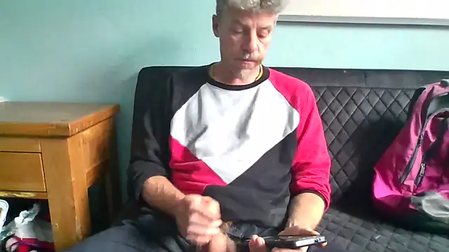 chiichii23 online show from October 1, 2025, 10:52 am