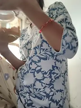 Snapshot of Cute-Natashaa chatting on May 30, 2026, 8:42 am Cute-Natashaa online show from May 30, 2026, 8:42 am