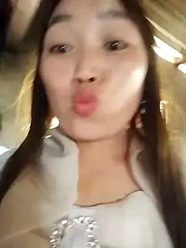 lia-coy online show from March 24, 2026, 4:45 am