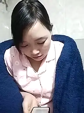 Snapshot of lia-coy chatting on February 9, 2026, 2:53 am lia-coy online show from February 9, 2026, 2:53 am