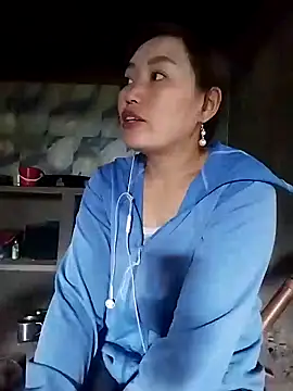 lia-coy online show from March 10, 2026, 2:59 am