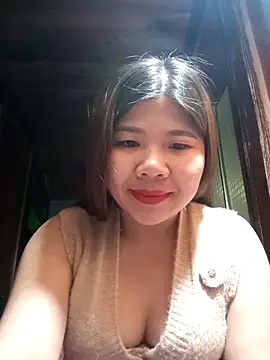 Lioe koei online show from February 2, 2026, 4:44 am