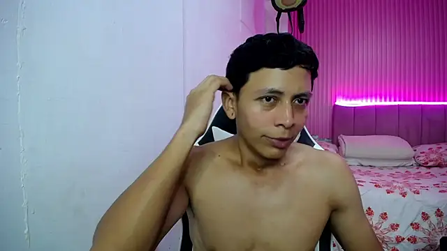 sonic jess07 online show from April 15, 2026, 9:37 am