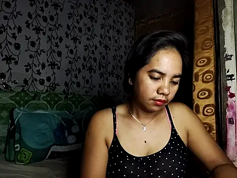 Snapshot of LoveSammantha24xxx chatting on April 26, 2026, 7:44 pm LoveSammantha24xxx online show from April 26, 2026, 7:44 pm