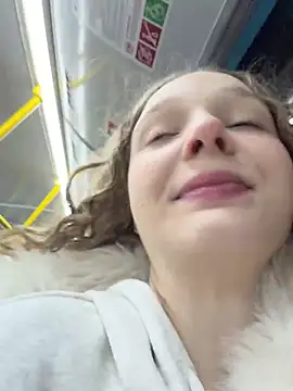 outside rosy online show from April 27, 2026, 8:40 pm