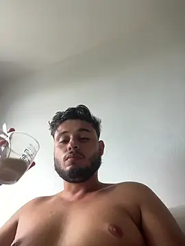 Snapshot of peuba12 chatting on March 3, 2026, 12:34 pm peuba12 online show from March 3, 2026, 12:34 pm