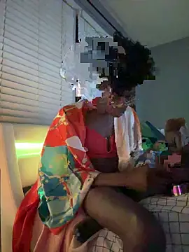 Snapshot of barracksbunny chatting on May 4, 2026, 3:43 am barracksbunny online show from May 4, 2026, 3:43 am