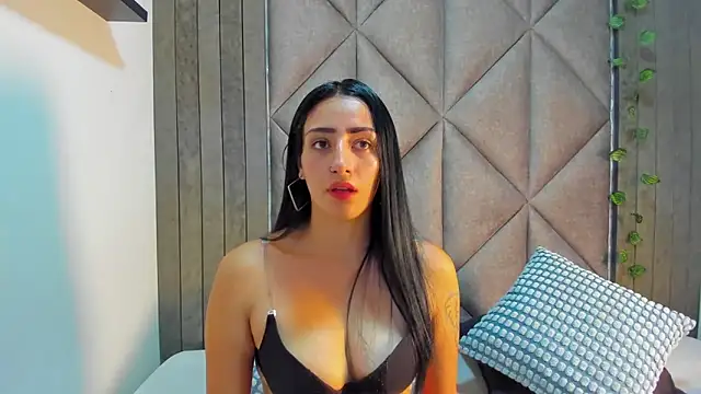 Snapshot of AmmyRouse__ chatting on March 1, 2026, 11:54 am AmmyRouse online show from March 1, 2026, 11:54 am