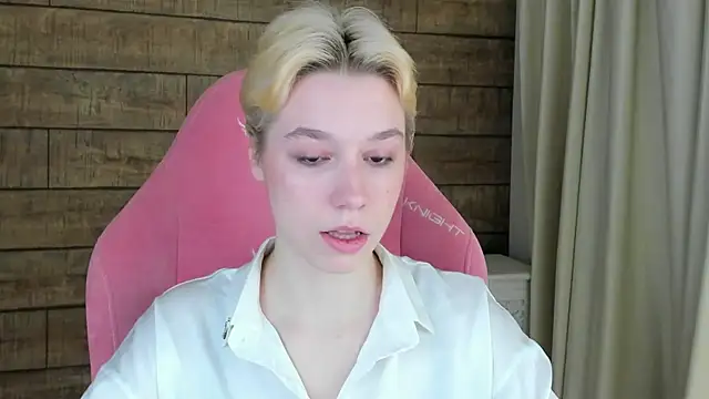 AgataGate online show from April 18, 2026, 4:26 am